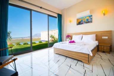 Villa Mulberry Silver Korunaklı Havuz 82