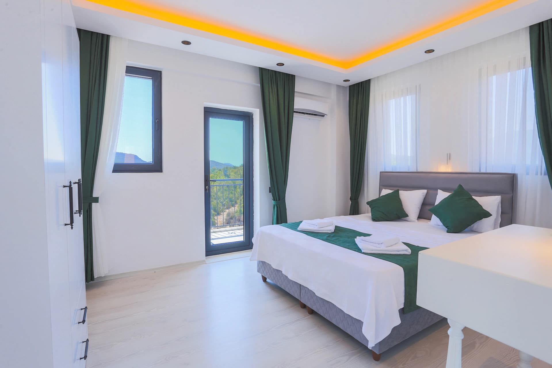 Villa Gökyüzü Özel Havuzlu 38
