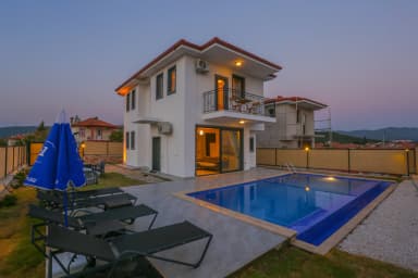 Villa Gökyüzü Özel Havuzlu 72