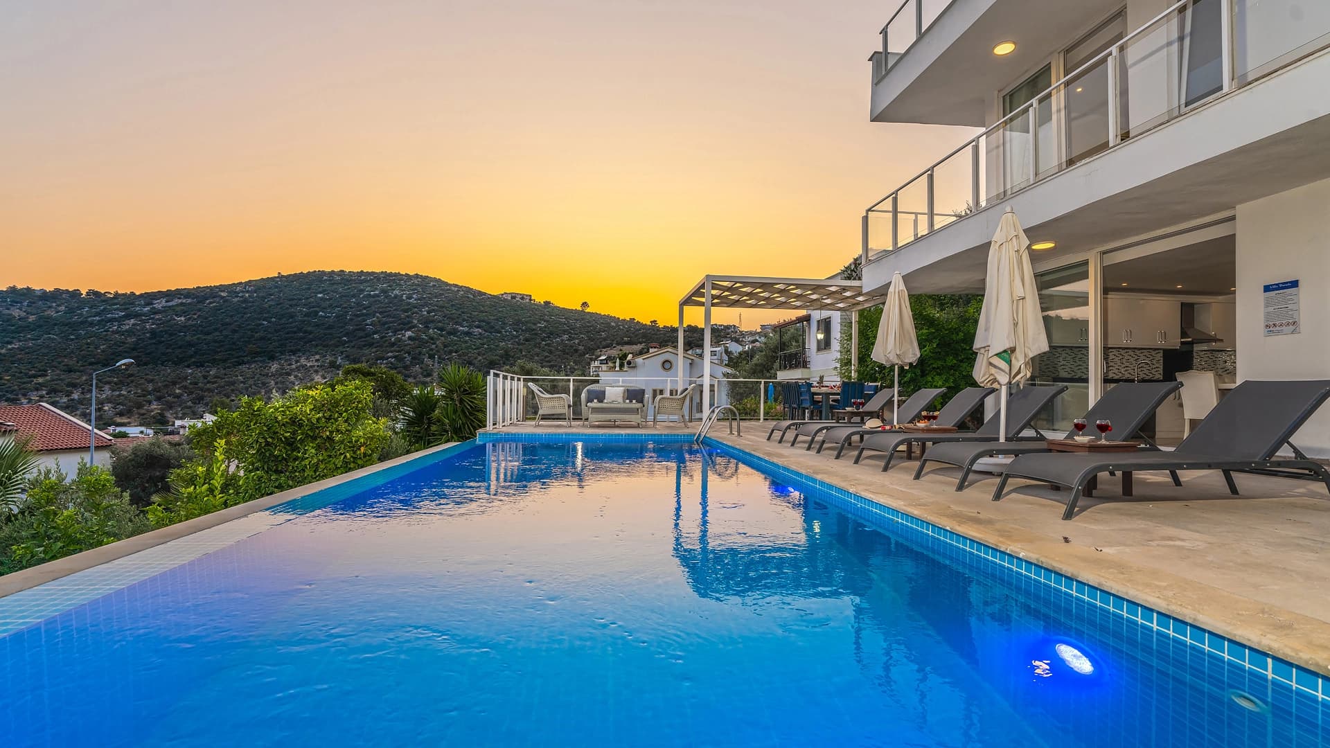 Villa Zeytouna Özel Havuzlu 11