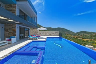Villa Survival Çocuk Havuzu 11