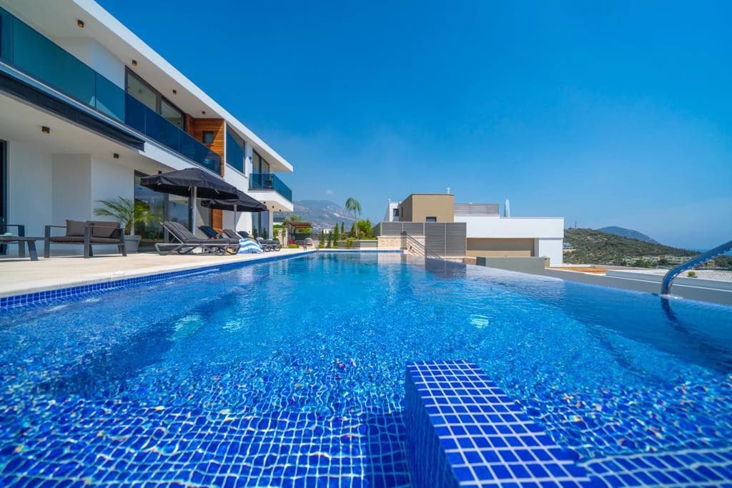 Villa Recep Isıtmalı Havuz 70