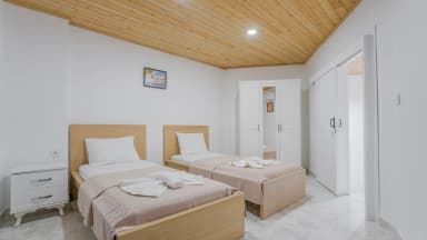 Villa Ceyhan Korunaklı Havuz 45