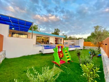 Villa Işıltı Korunaklı Havuz 29